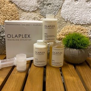 Olaplex Traveling Stylist Kit